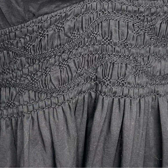 VINCE Smocked Black Sundress Lined Cotton Size 6 - Picture 6 of 7